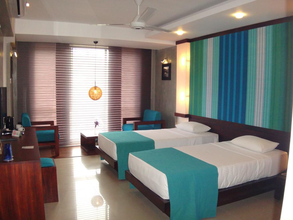 קנדי Hotel Topaz מראה חיצוני תמונה