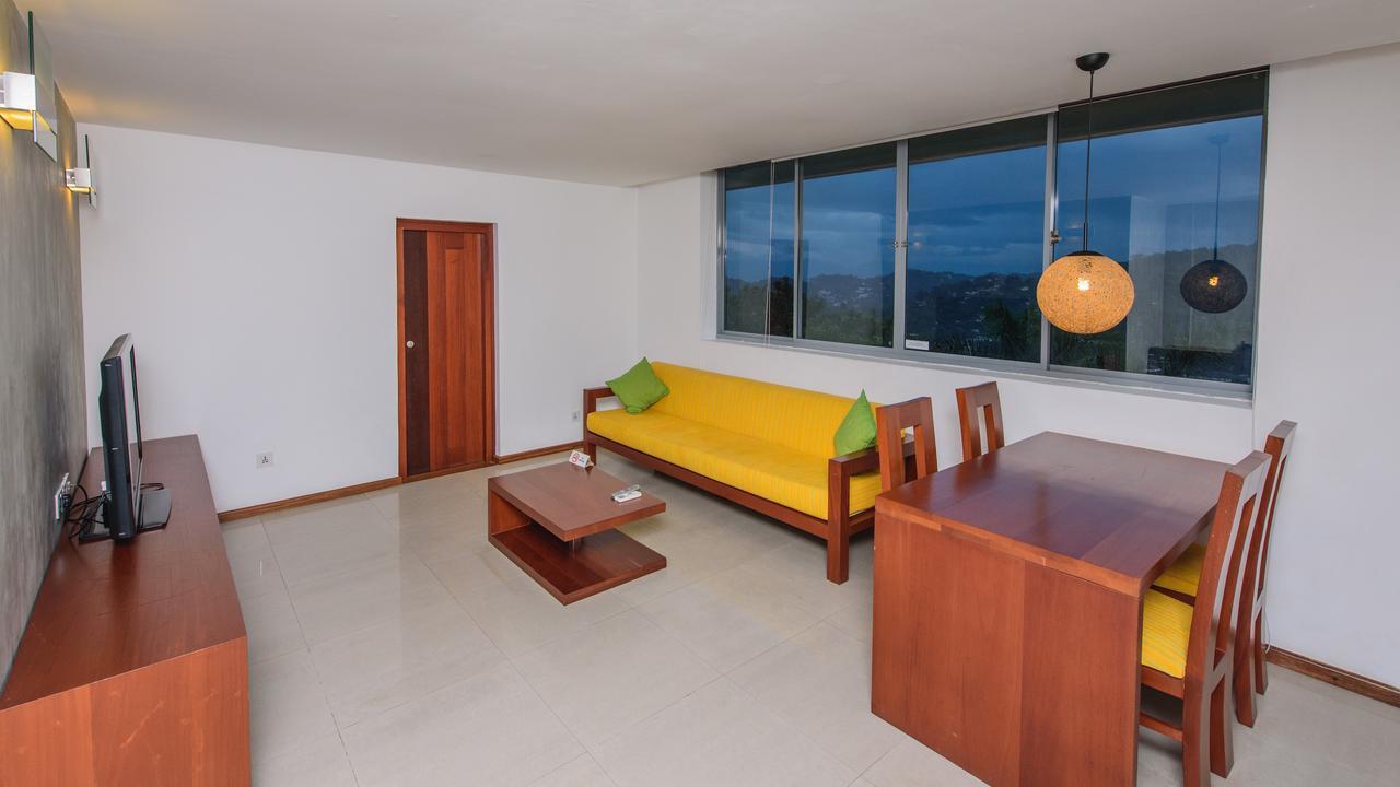 קנדי Hotel Topaz מראה חיצוני תמונה